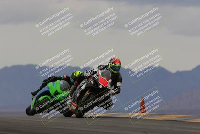 media/Jan-15-2023-SoCal Trackdays (Sun) [[c1237a034a]]/Turn 9 (2pm)/